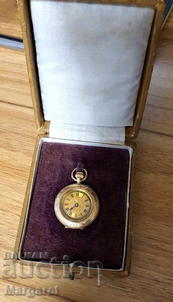Delivery of Gold pocket watch 14k Delivery of Gold pocket watch 14k