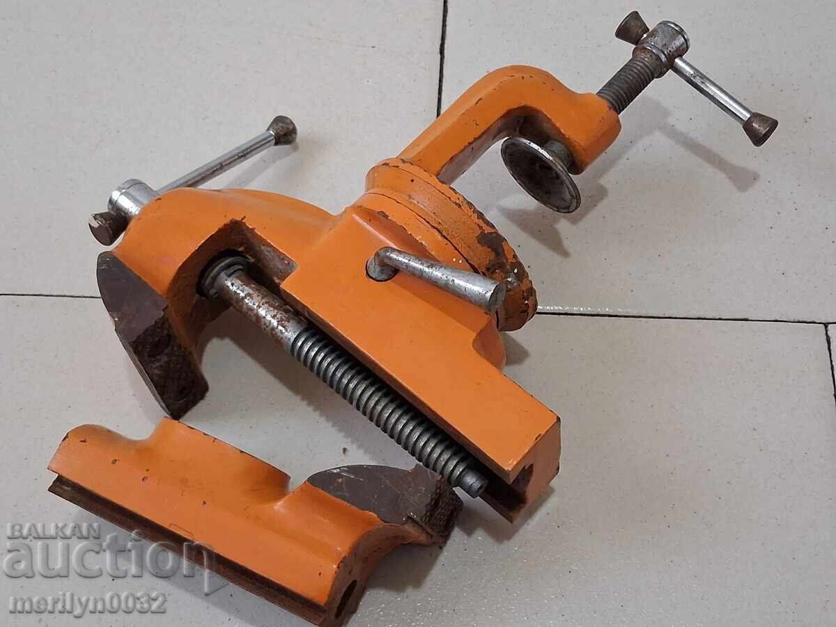 Παλιά μέγγενη σύσφιξης ΑΧΡΗΣΙΜΟ σιδηρουργικό εργαλείο ΛΕΙΤΟΥΡΓΕΙ - 7 Παλιά μέγγενη σύσφιξης ΑΧΡΗΣΙΜΟ σιδηρουργικό εργαλείο ΛΕΙΤΟΥΡΓΕΙ - 7