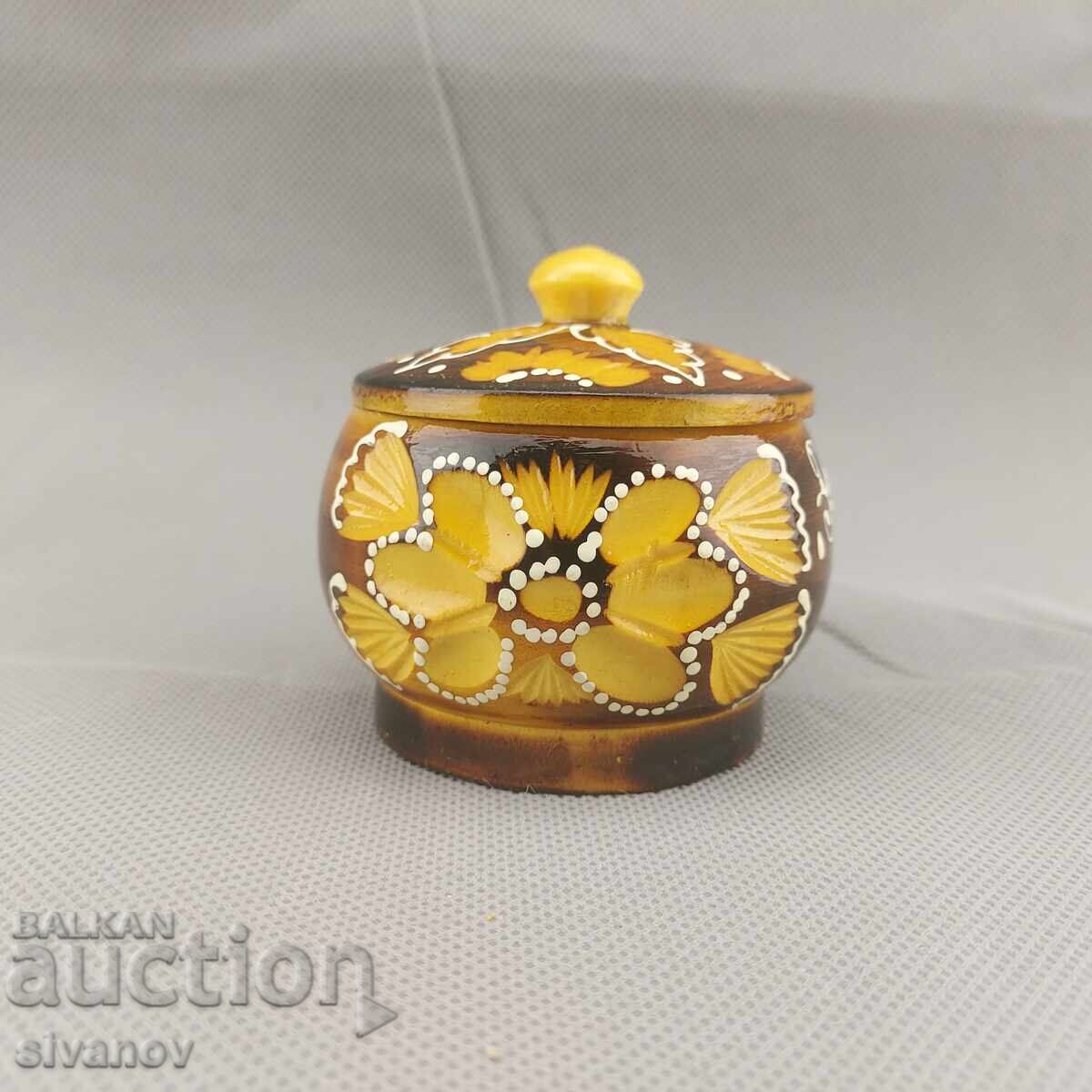 Auction  Beautiful old carved wooden spice box #2850