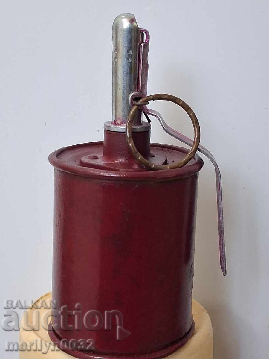 Εκπαιδευτική χειροβομβίδα RG-42 WW2 από το θάλαμο εκπαίδευσης ΑΣΦΑΛΙΣΜΕΝΗ με τιμή 69.00 BGN | € 35.28 Εκπαιδευτική χειροβομβίδα RG-42 WW2 από το θάλαμο εκπαίδευσης ΑΣΦΑΛΙΣΜΕΝΗ με τιμή 69.00 BGN | € 35.28