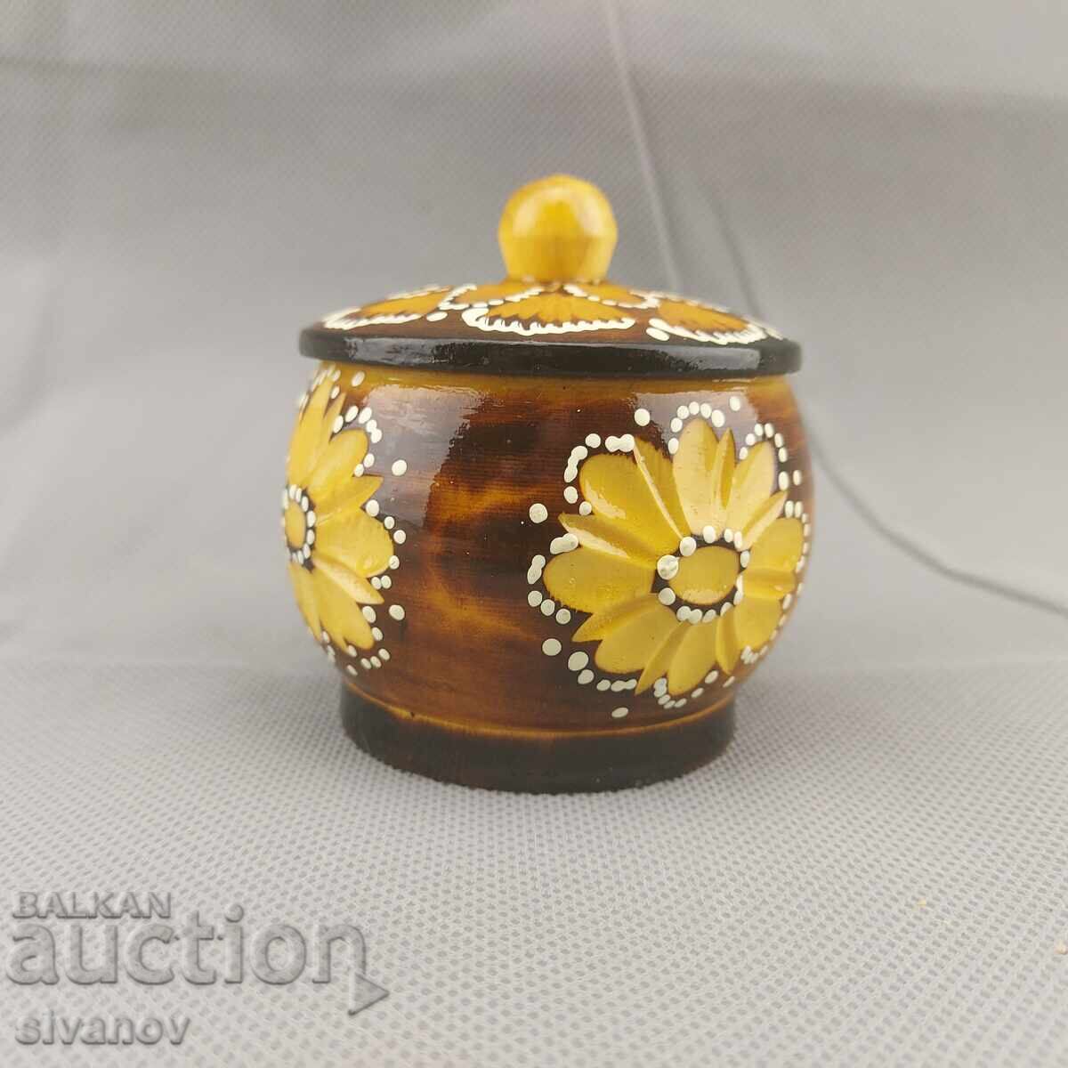 Auction  Beautiful old carved wooden spice box #2851