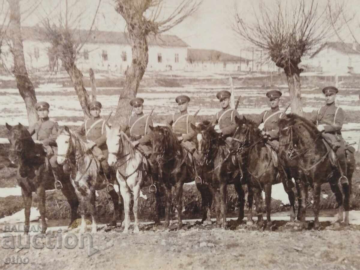 ETROPOLE, FOTOGRAFIE REGALĂ, CAVALERIST, SOLDAT, UNIFORMĂ