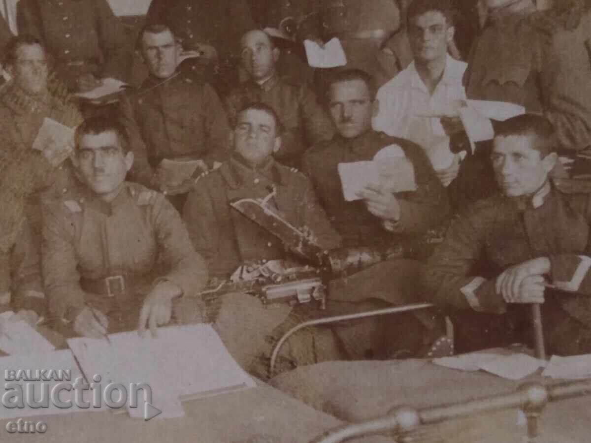 ЦАРСКА СНИМКА,ВОЙНИК,УНИФОРМА с цена 10.00 лв. | € 5.11 ЦАРСКА СНИМКА,ВОЙНИК,УНИФОРМА с цена 10.00 лв. | € 5.11