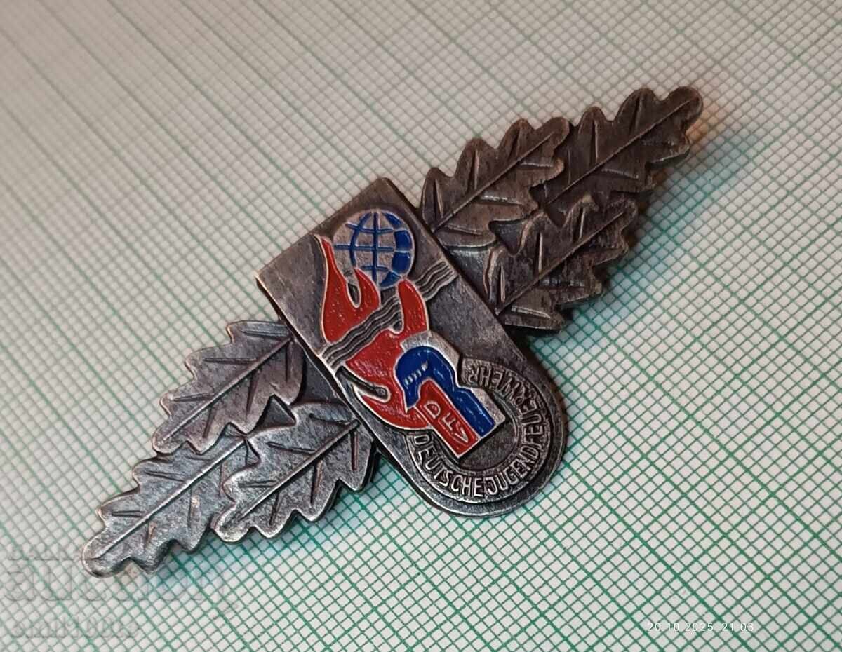 Доставка на Значка- Младежка пожарникарска организация Германия Доставка на Значка- Младежка пожарникарска организация Германия