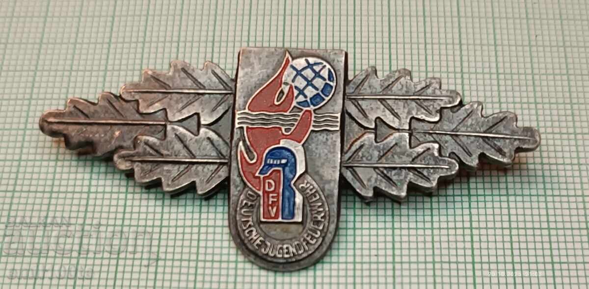 Значка- Младежка пожарникарска организация Германия Значка- Младежка пожарникарска организация Германия