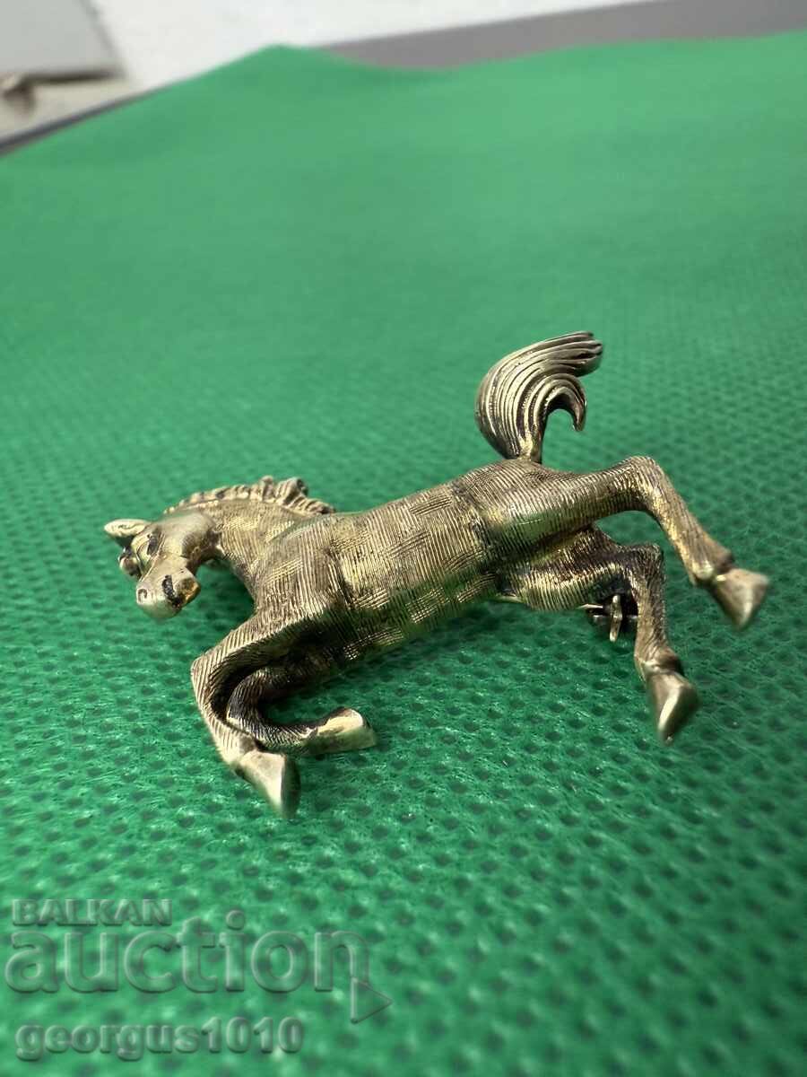 Παράδοση Ασημένια καρφίτσα με επιχρύσωση Νο. 7523 Παράδοση Ασημένια καρφίτσα με επιχρύσωση Νο. 7523