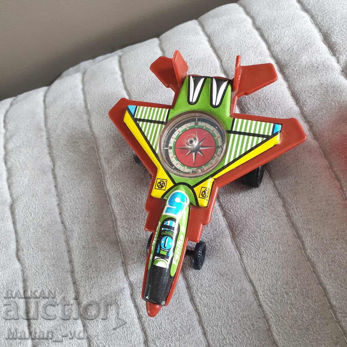 Δημοπρασία δύο σοβιετικών αεροπλάνων με τιμή 30.00 BGN | € 15.34