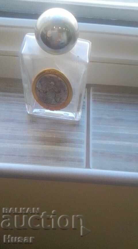 Livrarea Italia, sticluță de parfum, aplicație religioasă