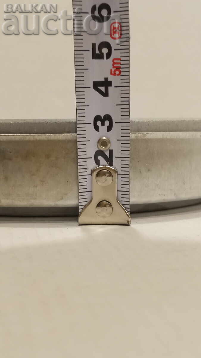 Plită de încălzire cu preț 18.00 BGN | € 9.20