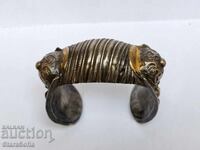 Revival bracelet with gold plating, Slingshot