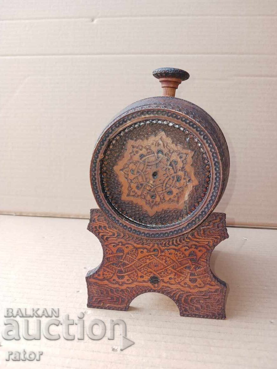 Όμορφο παλιό ξύλινο βαρελάκι με βάση - 1 λίτρο, γερό - 5 Όμορφο παλιό ξύλινο βαρελάκι με βάση - 1 λίτρο, γερό - 5