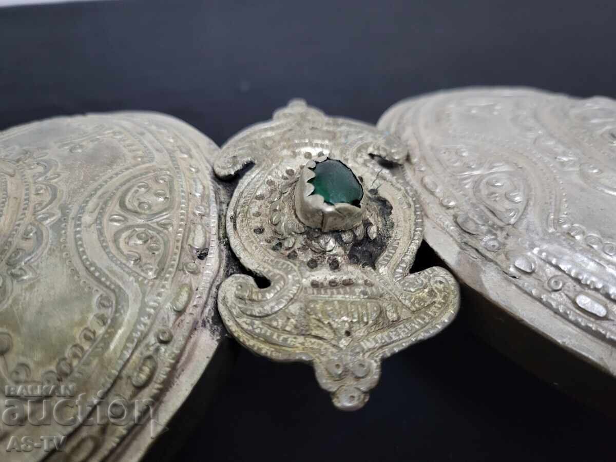 Автентично възрожденски сребърни пафти с цена € 639.11 | 1249.99 лв. Автентично възрожденски сребърни пафти с цена € 639.11 | 1249.99 лв.