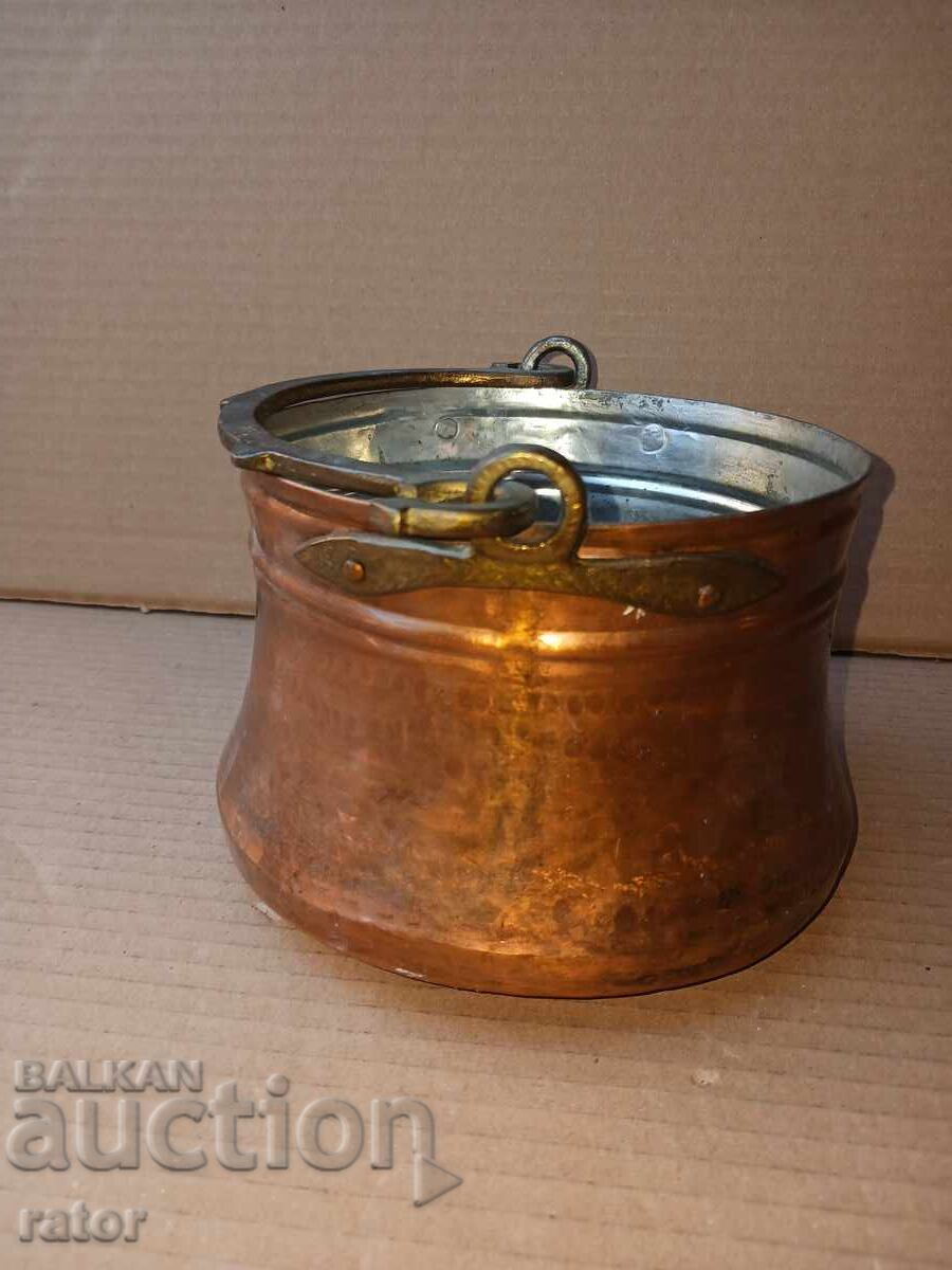 Όμορφο παλιό χάλκινο, χάλκινο καζάνι, κανάτι, κανάτα - 5