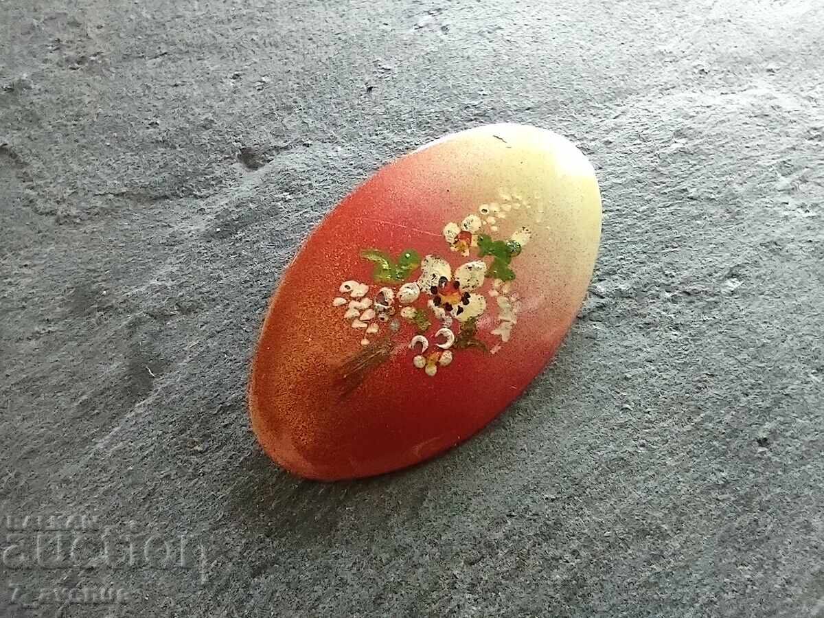 Very beautiful painted brooch 70s 22.10.25 with price 11.00 BGN | € 5.62
