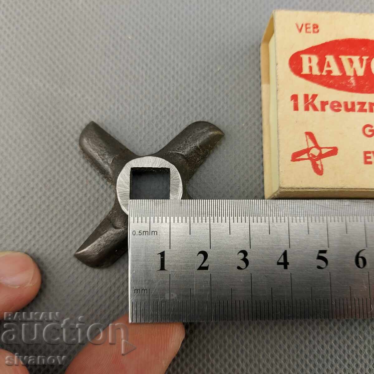 Cuțit vechi german pentru mașină de tocat carne RAWOLO mărimea #8 1974 #2919 - 7 Cuțit vechi german pentru mașină de tocat carne RAWOLO mărimea #8 1974 #2919 - 7