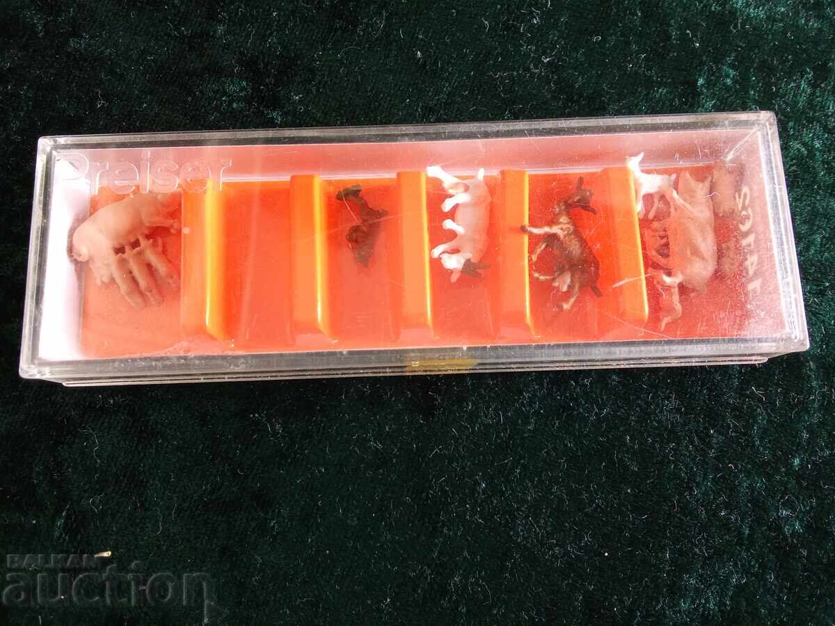 Preiser Figures HO Scale Railway, Diorama - 7