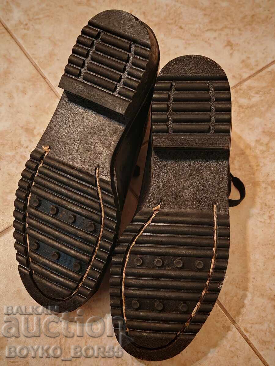 Brand New Bulgarian Men's Socialist Boots Pirin Size 42 - 6