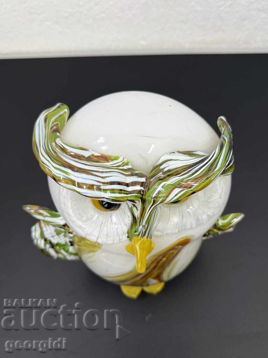 Auction  Glass owl / owl Murano style. No. 7527
