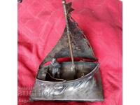 Πλοίαρχος Υποπλοίαρχος Μίνκοφ