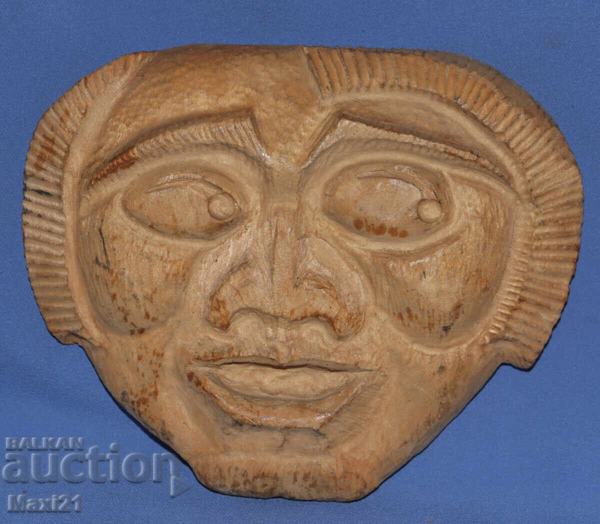 Livrarea Sculptură figurativă în lemn, față