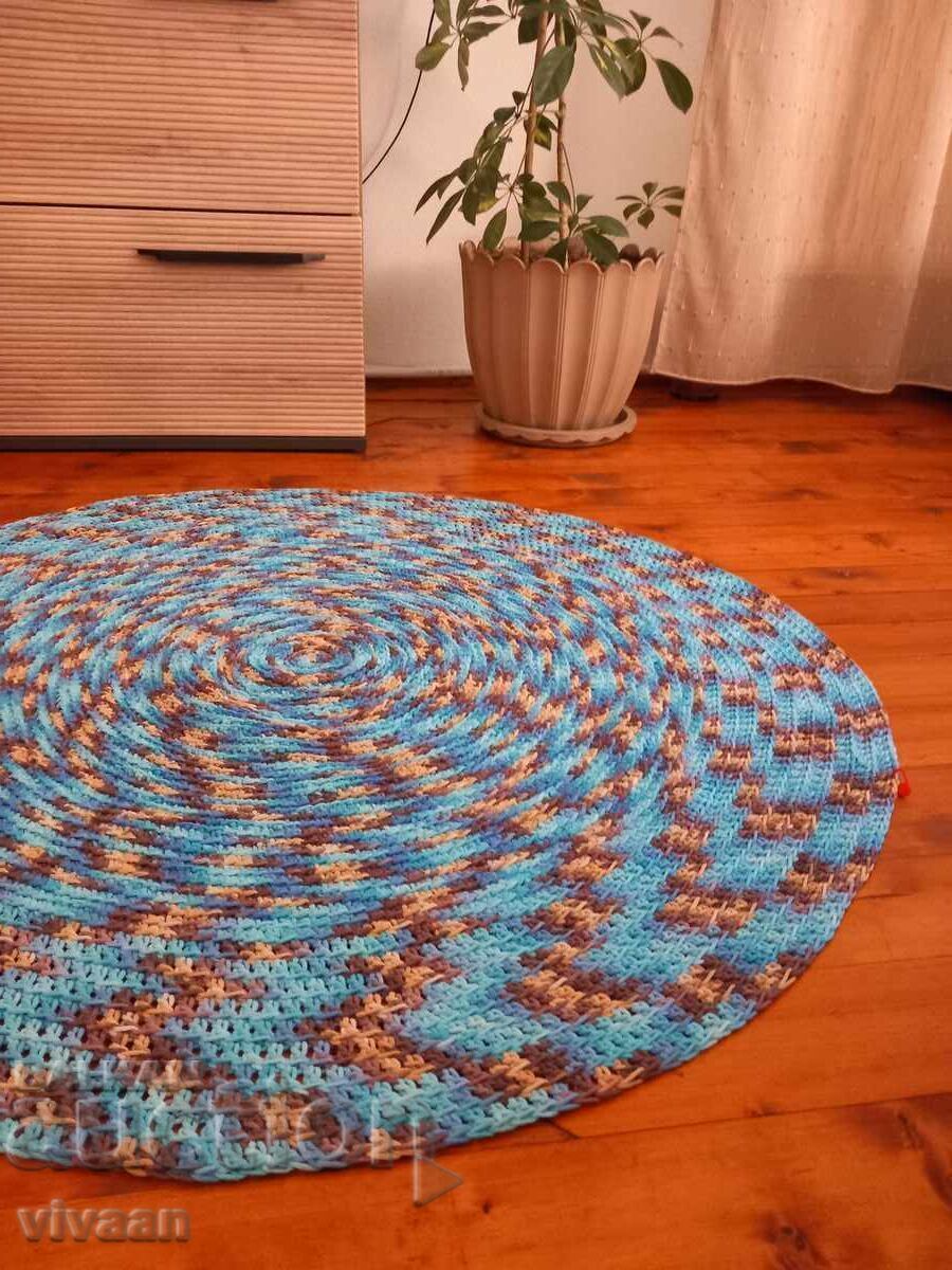 Covor țesut manual - Nou cu preț 135.00 BGN | € 69.02