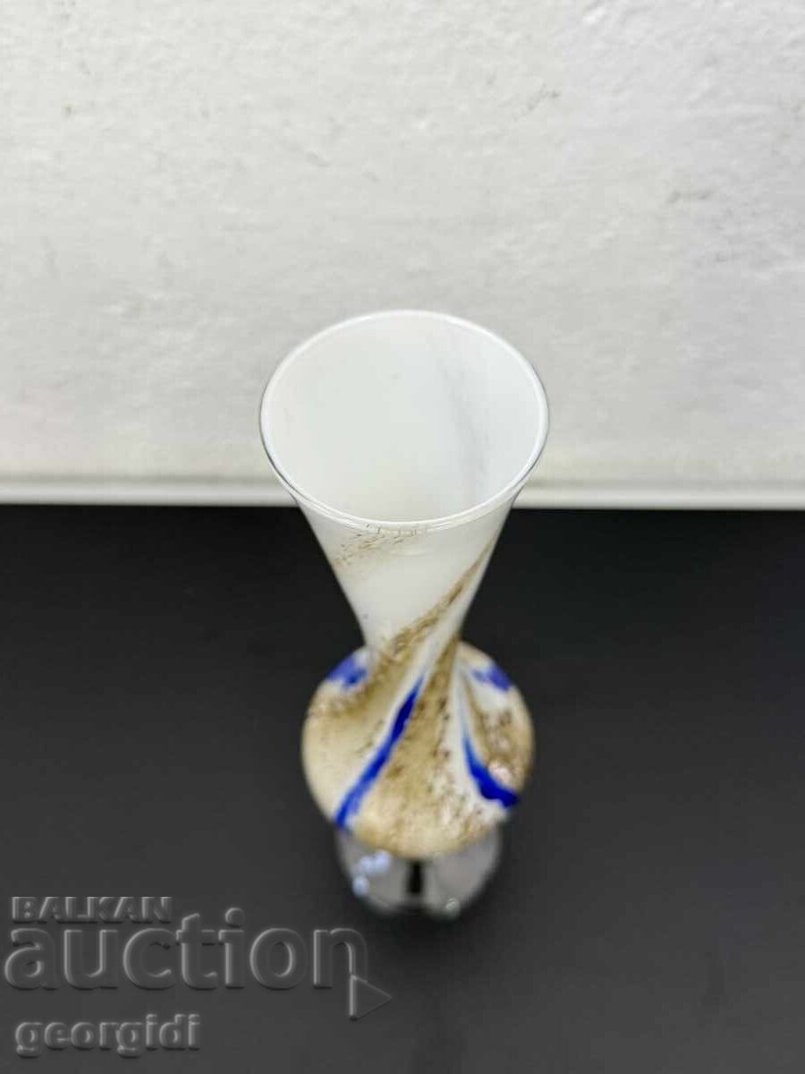 Παράδοση Κομψό γυάλινο βάζο "Veteria di Borgonovo". №7530 Παράδοση Κομψό γυάλινο βάζο "Veteria di Borgonovo". №7530