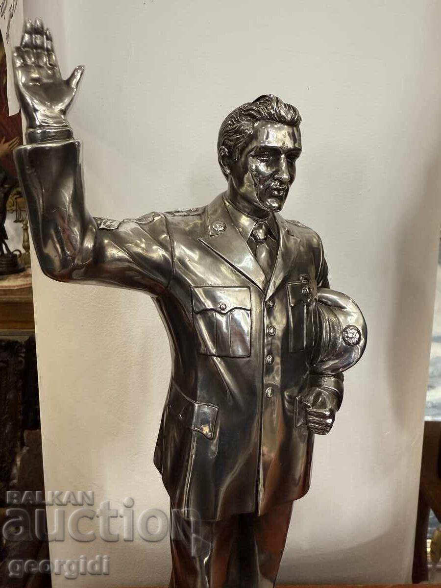 Παράδοση Συλλεκτική φιγούρα του Έλβις Πρίσλεϊ. Νο. 7531