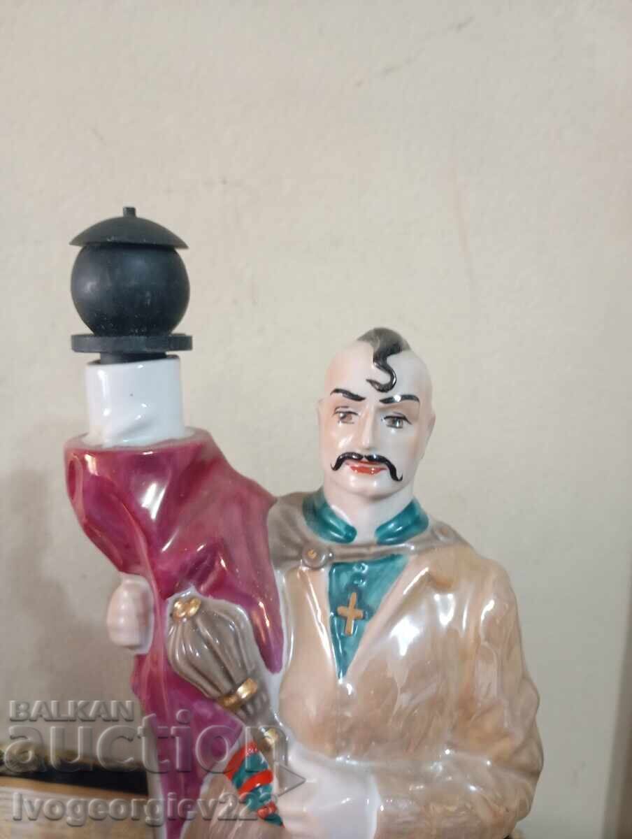 Πορσελάνινη φιάλη για αλκοόλ με τιμή € 14.32 | 28.01 BGN