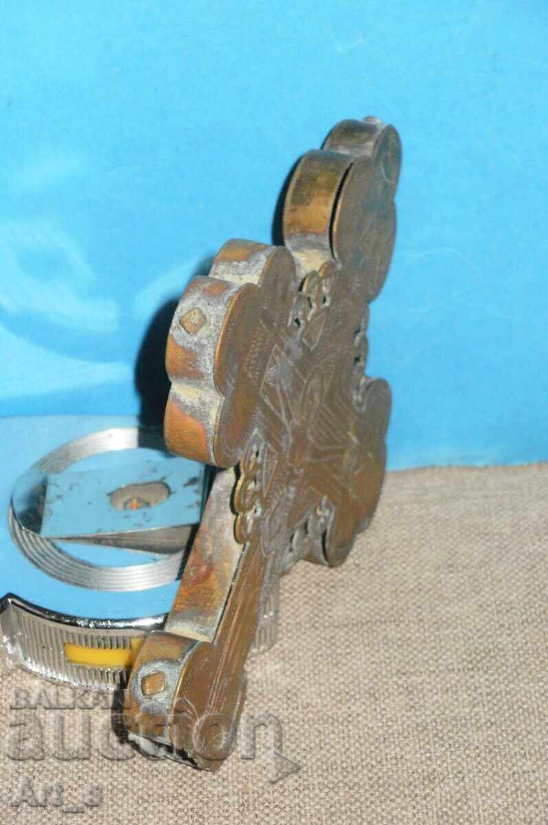 Cruce originală din bronz, de epocă Renașterii Naționale, secolul al XVIII-XIX - 7