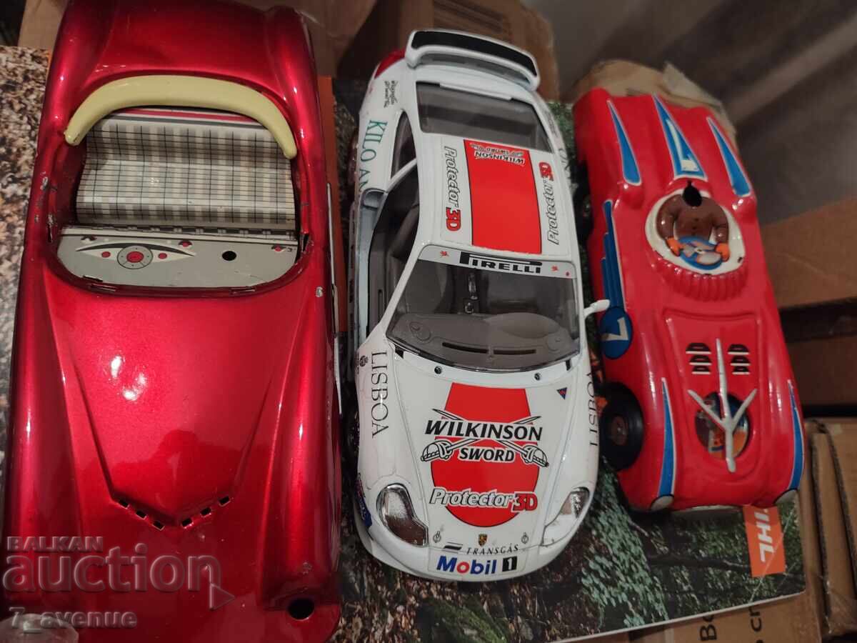 Auction  Old children's toy, metal, cars, small cars 22.10.2025