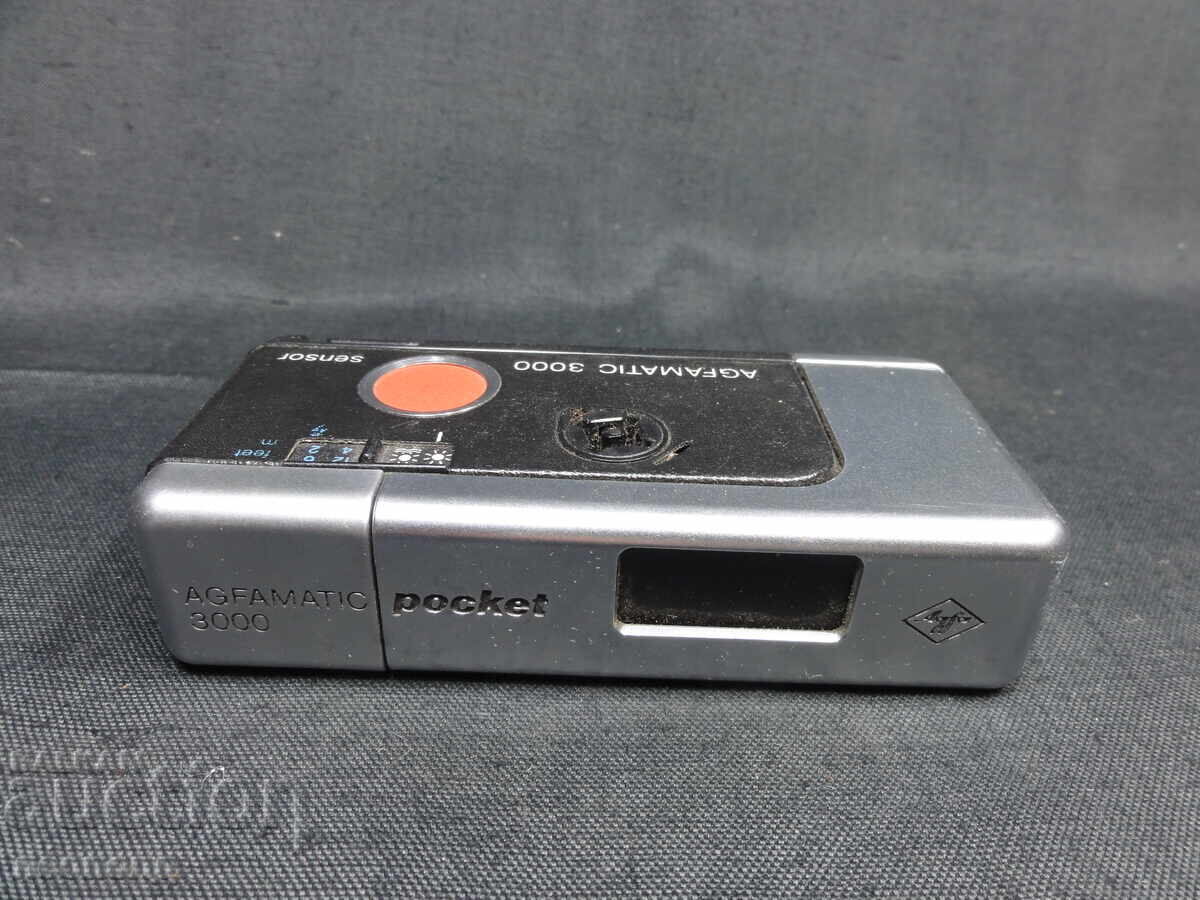 Auction  BZTs STAR RETRO FILM CAMERA AGFA AGFAMATIC 3000 SENSOR