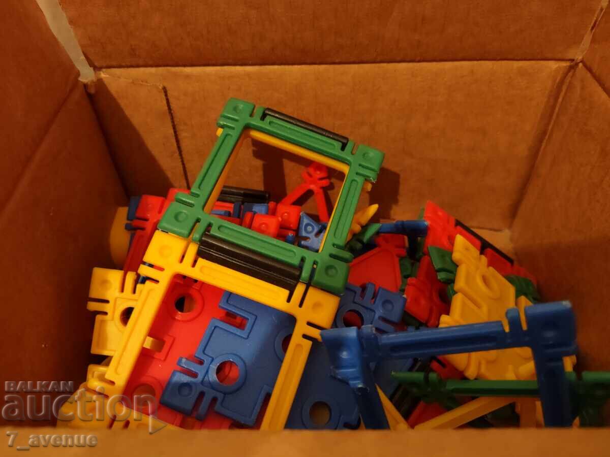 Стари употребявани детски играчки от 70те  22.10.25 с цена 69.00 лв. | € 35.28