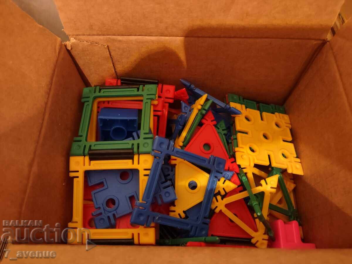 Аукцион Стари употребявани детски играчки от 70те  22.10.25