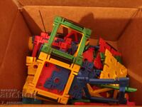 Jucării vechi folosite pentru copii din anii '70 22.10.25