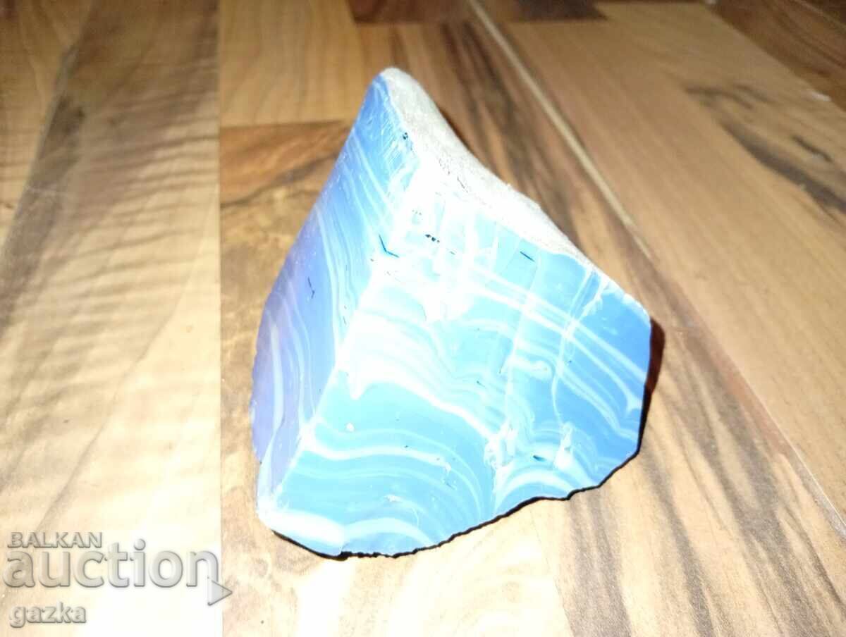 Delivery of Mineral, Australian Opal