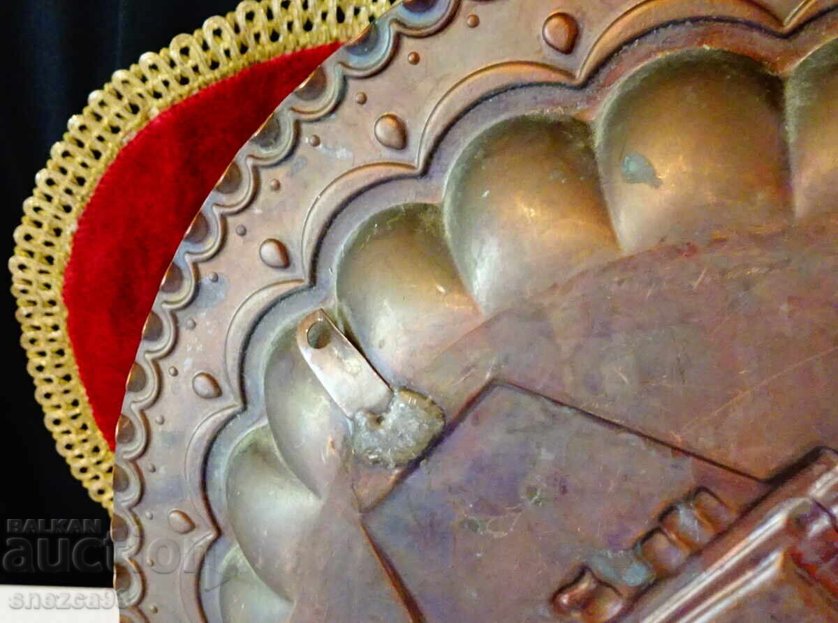 Copper panel, plate, relief picture Grandma and Grandchild in front of the fireplace - 5