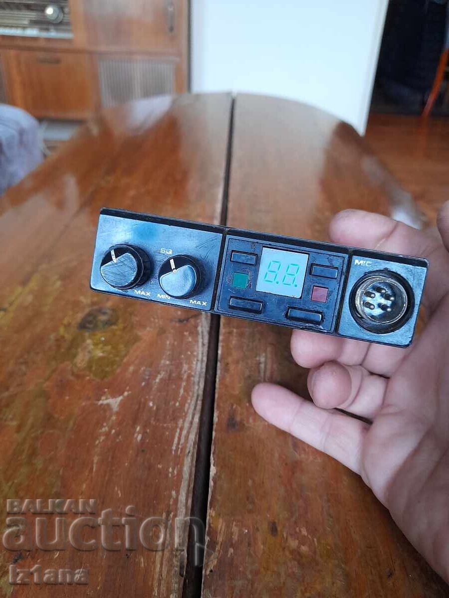 Стара СВ радиостанция Dirland с цена 33.00 лв. | € 16.87 Стара СВ радиостанция Dirland с цена 33.00 лв. | € 16.87