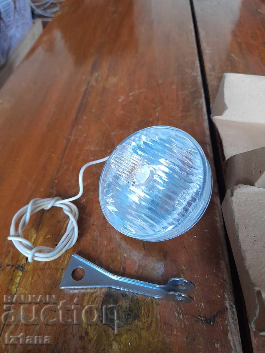 Доставка на Стар комплект за велосипед,фар,динамо,звънец,светлоотразител