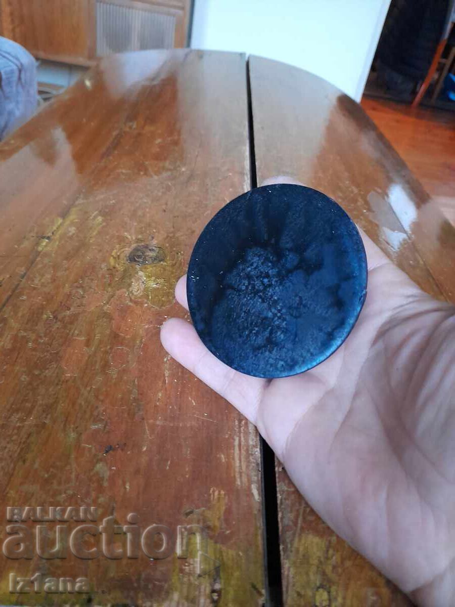 Auction Old Ashtray Look Auction Old Ashtray Look