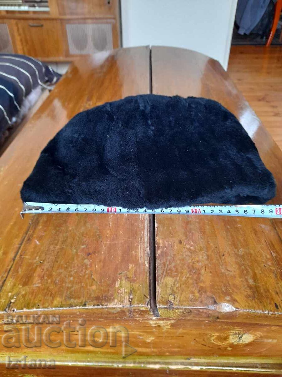 Old hat, cap with price 110.00 BGN | € 56.24