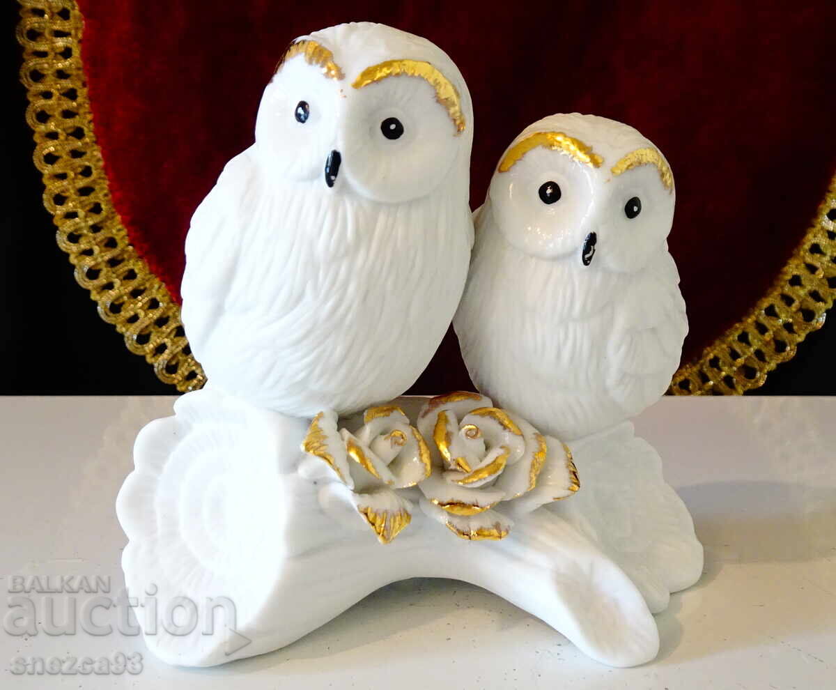 Porcelain figurine, Owl figure, gold