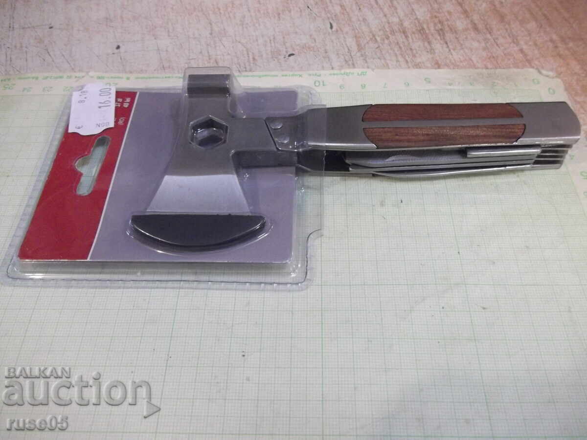 Licitație Topor multifuncțional Licitație Topor multifuncțional