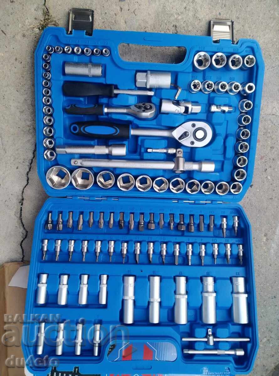 Toolbox Gidoria 108 pieces chrome vanadium MAXFINE - 5