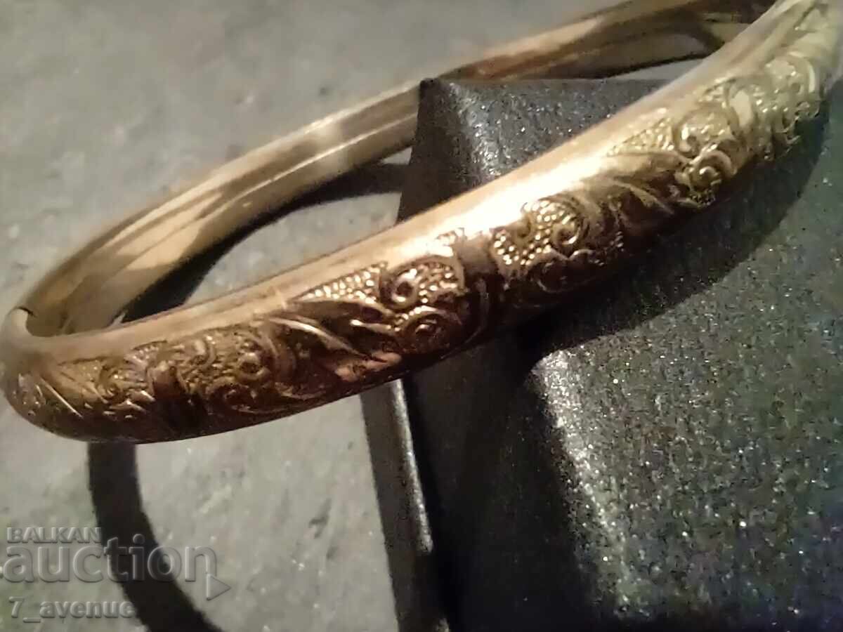 Brățară veche spectaculoasă, relief 22.10.25 cu preț 49.00 BGN | € 25.05