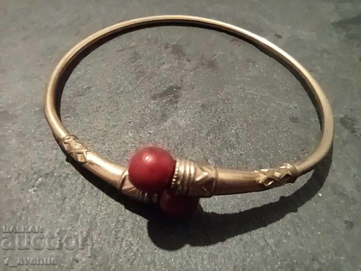 Effective very old bracelet, relief 22.10.25 - 6
