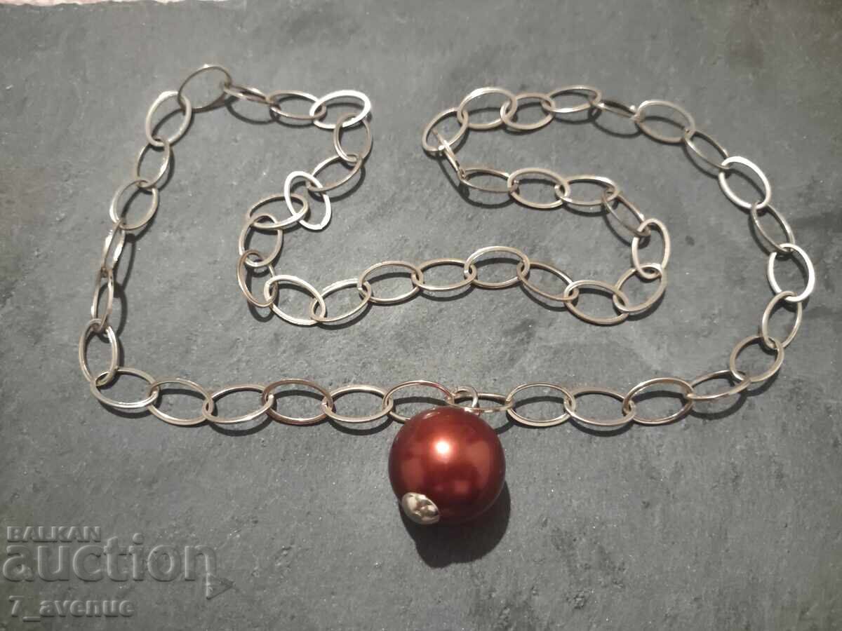 Много хубав гердан накит с висулка 22.10.25 с цена 49.00 лв. | € 25.05