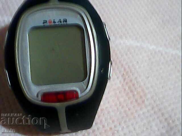 Delivery of 2 pcs 4 watches Polar work, no battery