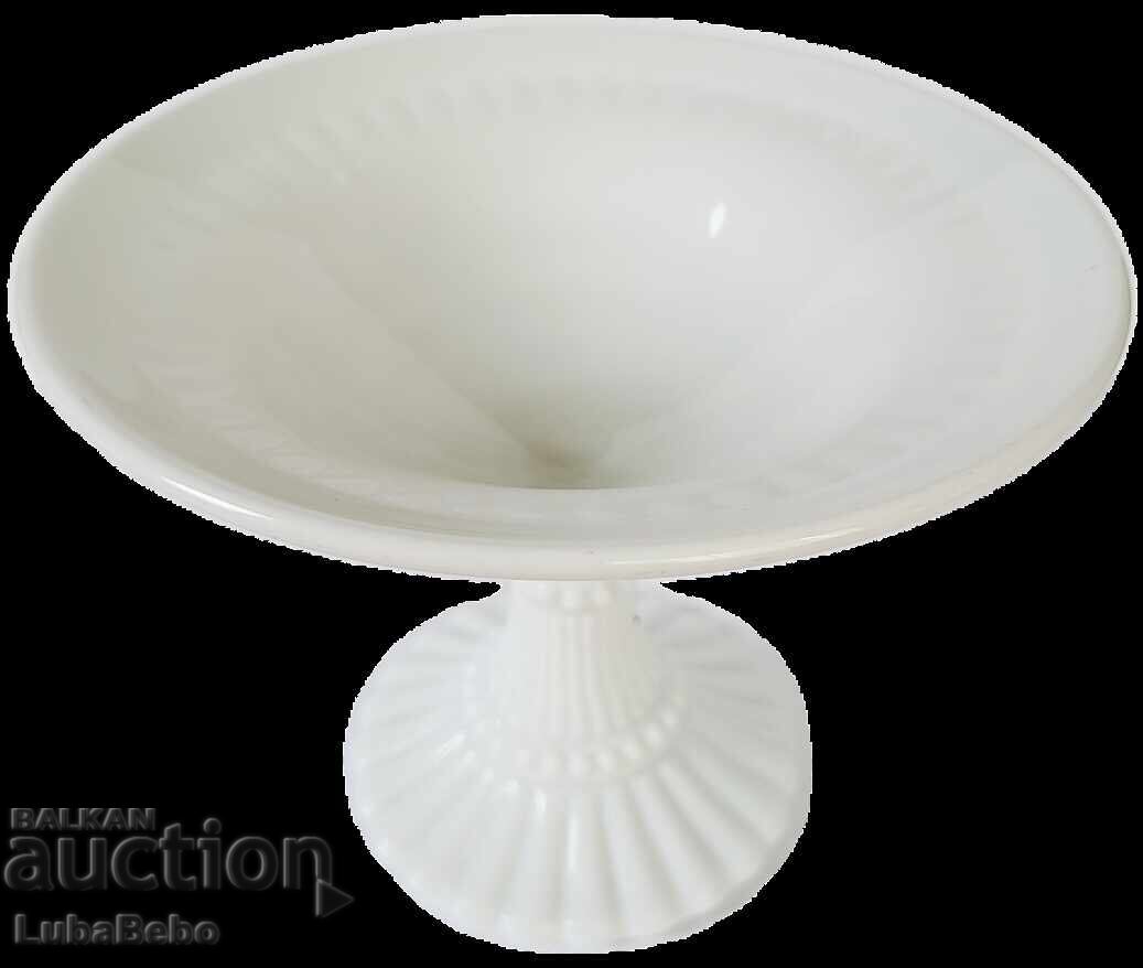 Fruit bowl made of milky white glass with price 55.00 BGN | € 28.12 Fruit bowl made of milky white glass with price 55.00 BGN | € 28.12
