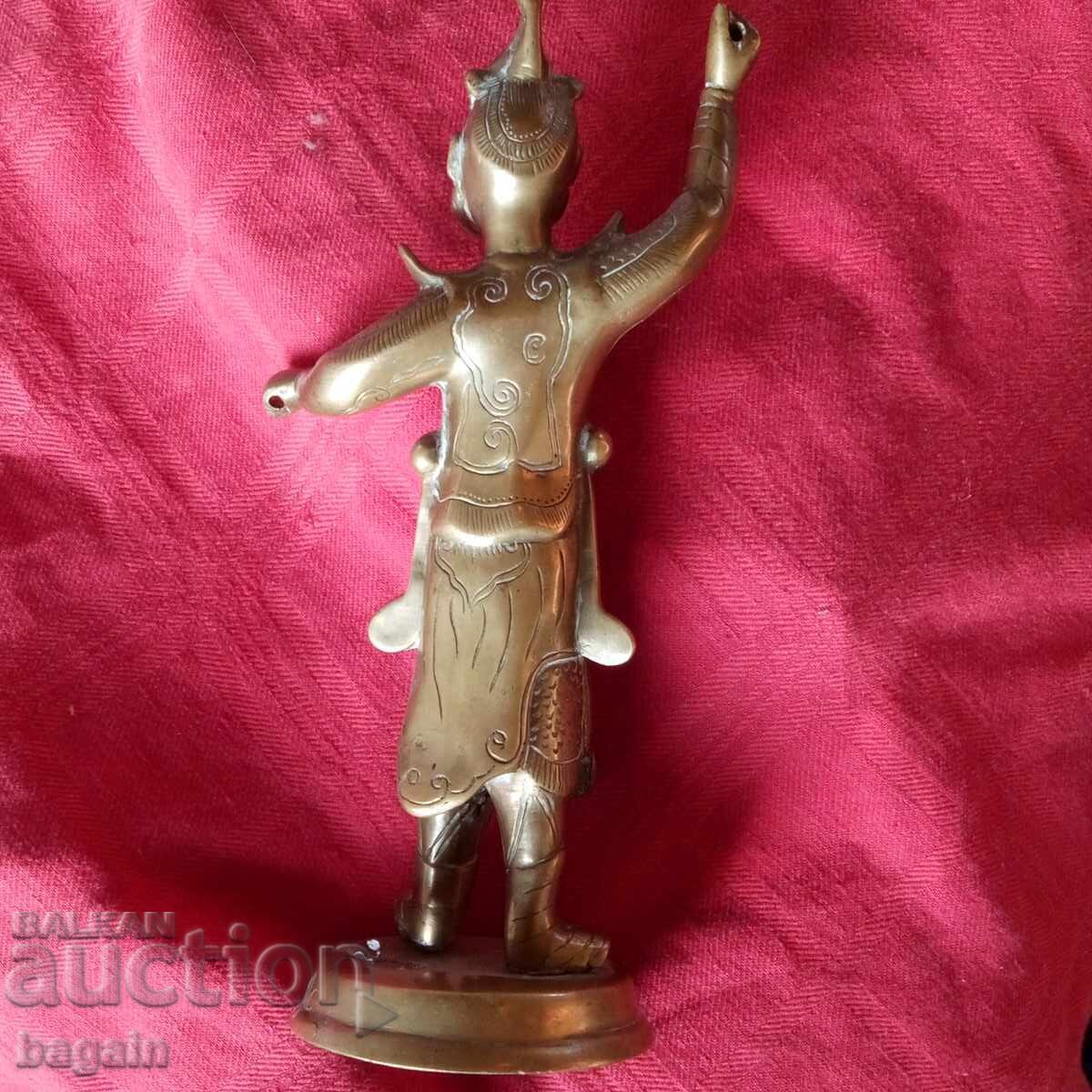 Statuie de bronz a unui războinic - 5