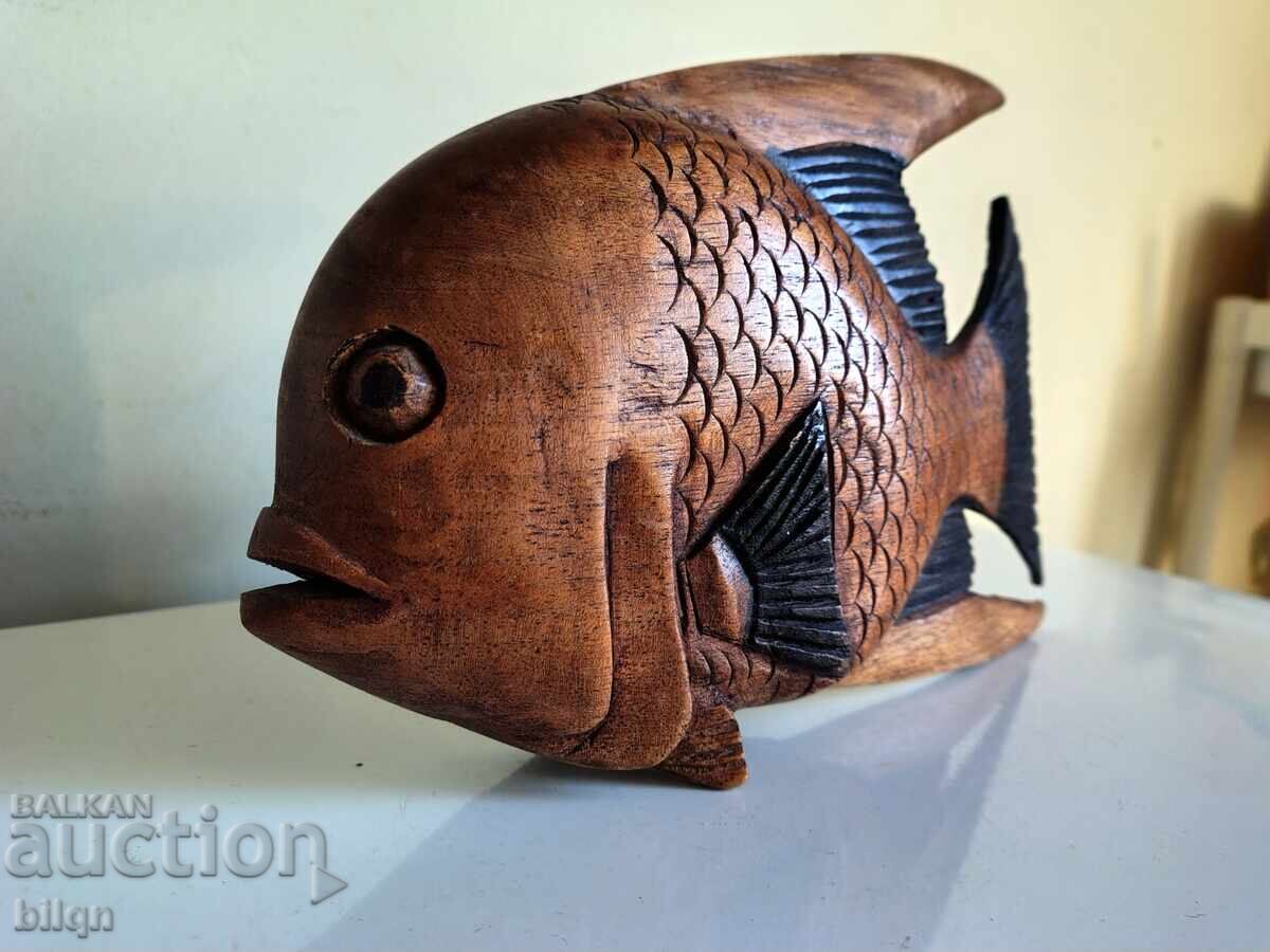 Sculptură superbă de pește - lemn cu preț 28.87 BGN | € 14.76